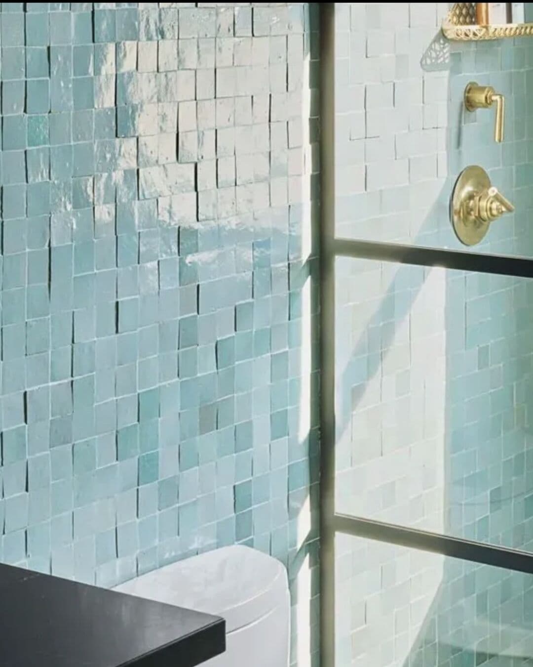 Decortile ad creative